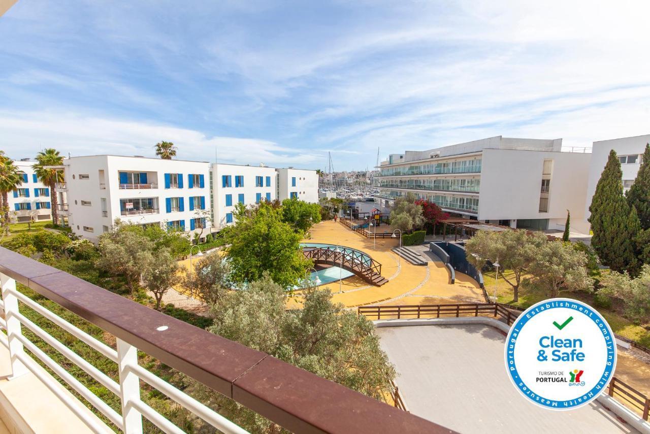 A69 - Felicidade Marina Apartment Lagos Exterior photo