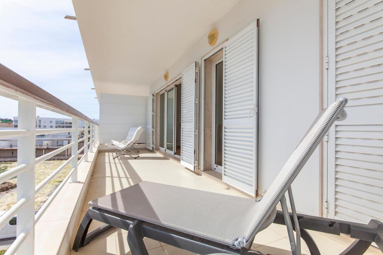 A69 - Felicidade Marina Apartment Lagos Exterior photo
